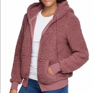 WOMANS COZY SWEATER JACKET